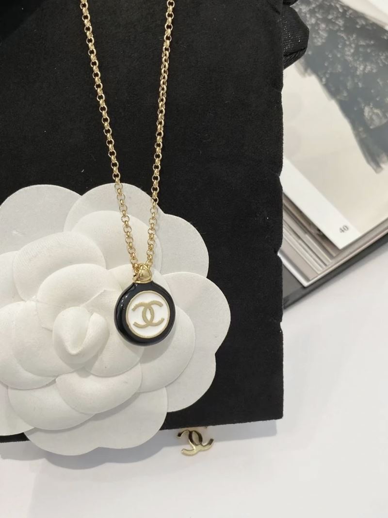 Chanel Necklaces